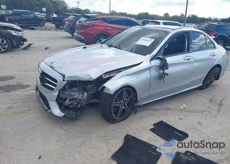 2018 Mercedes-Benz C 300 4Matic из США, поврежденный, VIN WDDWF4KB5JR418927